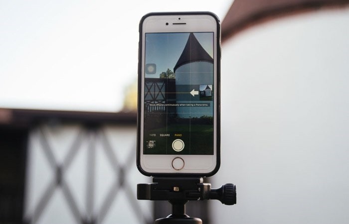 Cách giữ iPhone ổn định khi chụp ảnh Panorama